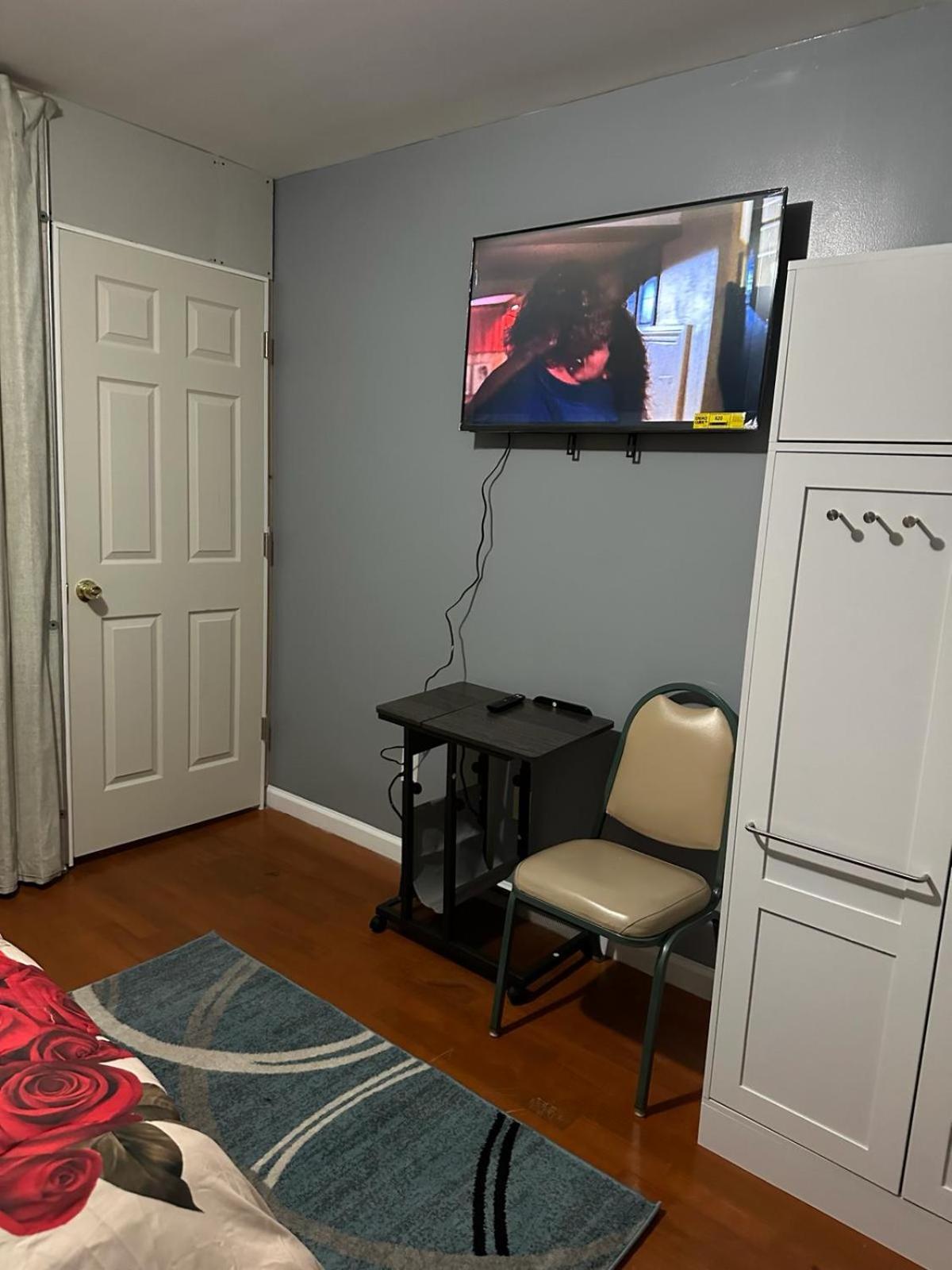 Divine Guest House Room D. 6Mins Near Ewr Newark Airport, 4Mins To Penn Station / Prudential Rum bild